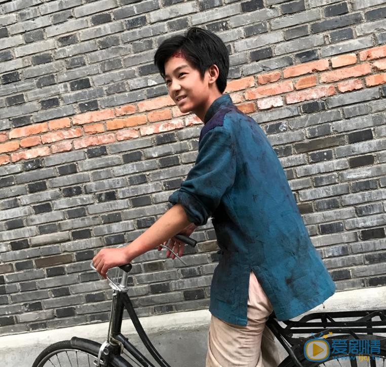 黄毅片场照 黄毅高清写真_黄毅高清剧照