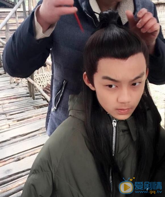 黄毅片场照 黄毅高清写真_黄毅高清剧照