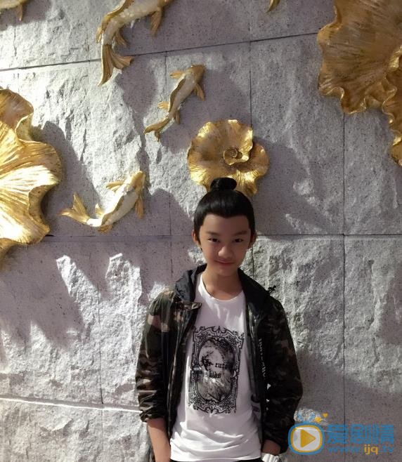 黄毅片场照 黄毅高清写真_黄毅高清剧照
