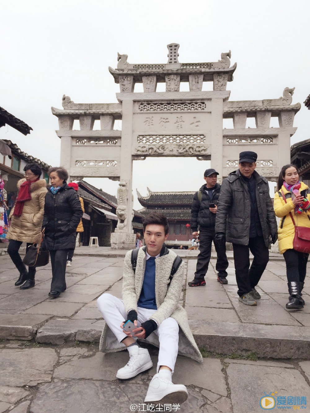 江屹尘优雅写真 江屹尘高清写真_江屹尘高清剧照