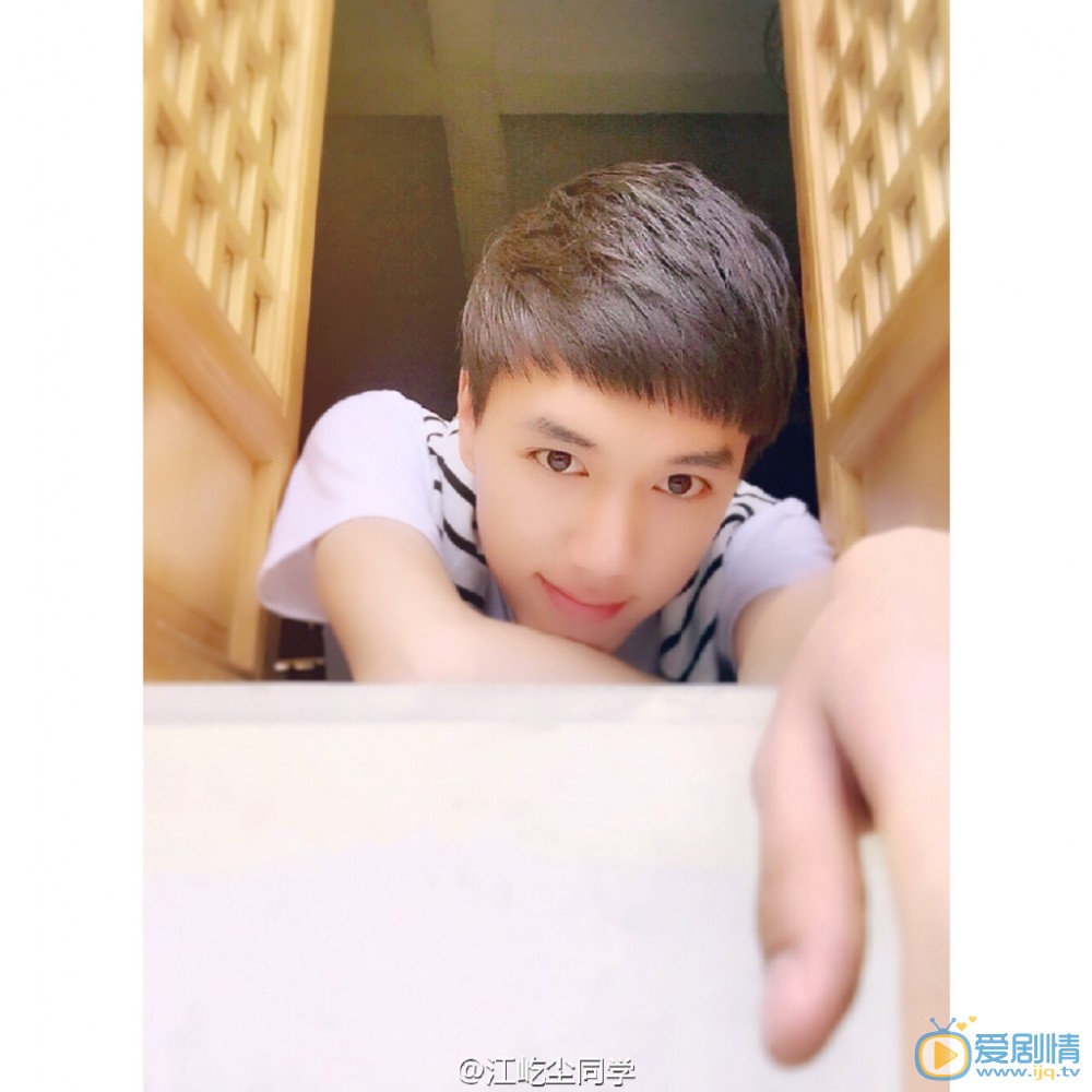 江屹尘浪漫写真 江屹尘高清写真_江屹尘高清剧照