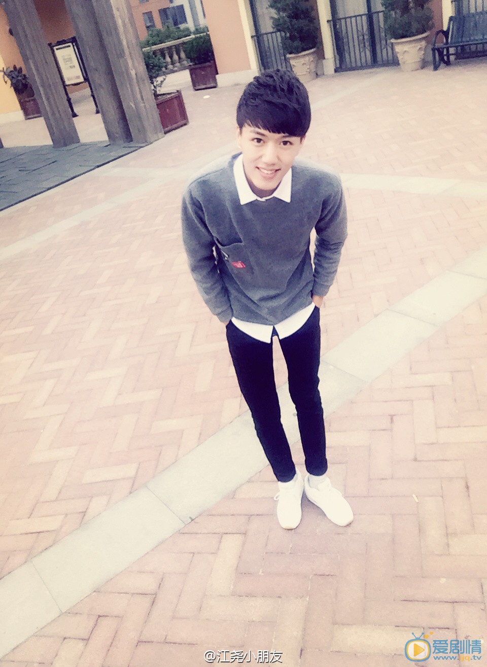 江屹尘浪漫写真 江屹尘高清写真_江屹尘高清剧照