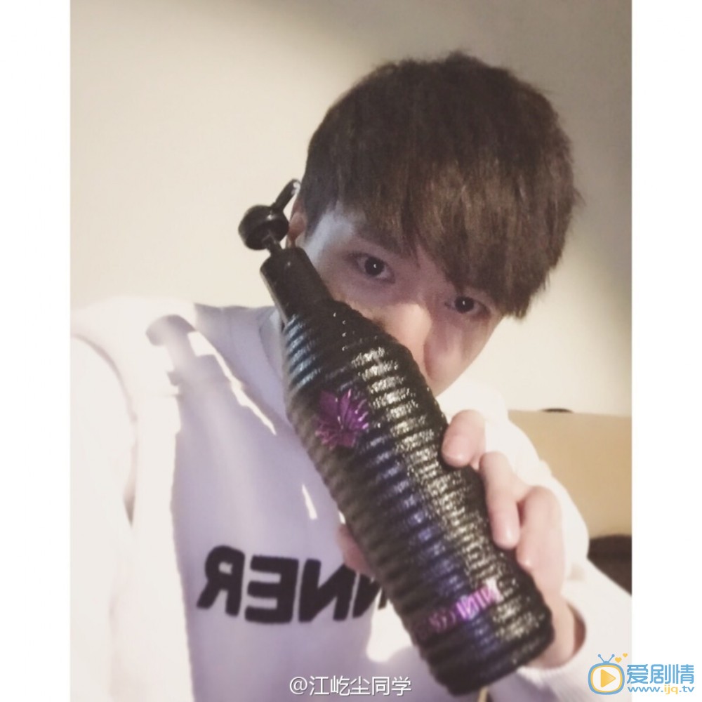 江屹尘自拍写真 江屹尘高清写真_江屹尘高清剧照