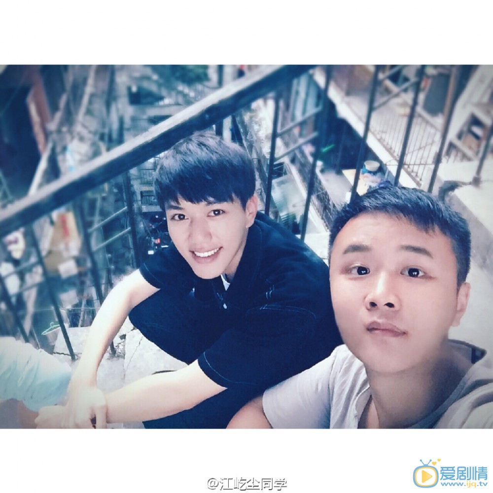 江屹尘片场照写真 江屹尘高清写真_江屹尘高清剧照