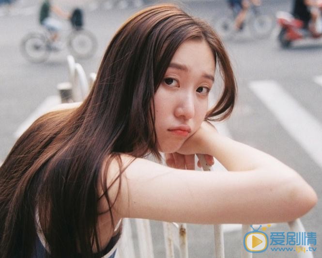 周茉清凉写真 周茉高清写真_周茉高清剧照