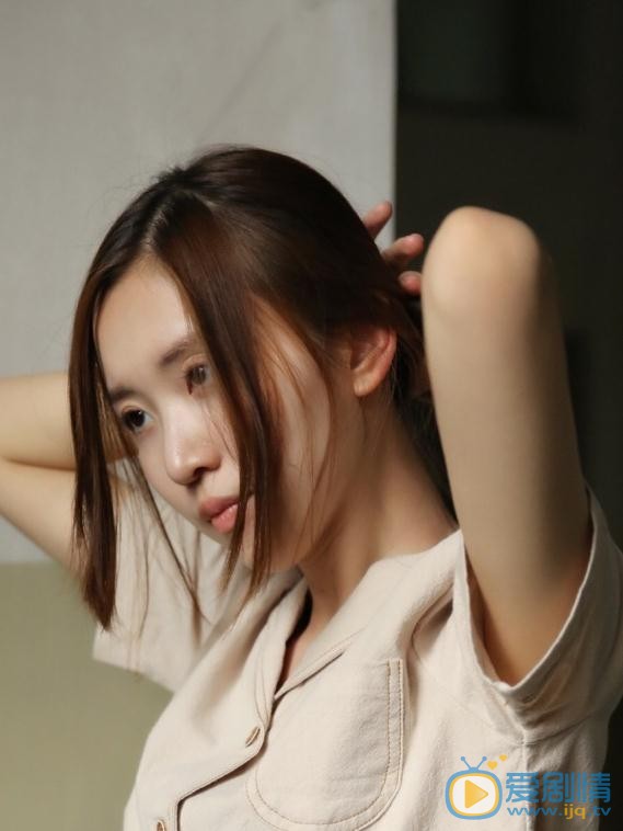 周茉街拍写真 周茉高清写真_周茉高清剧照