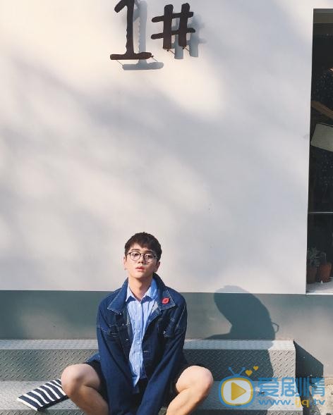 马力街拍写真 马力高清写真_马力高清剧照