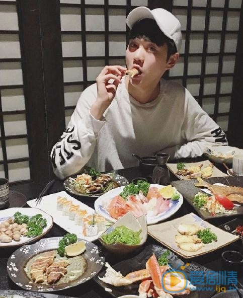 马力街拍写真 马力高清写真_马力高清剧照