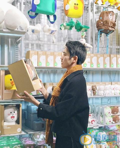 马力街拍写真 马力高清写真_马力高清剧照