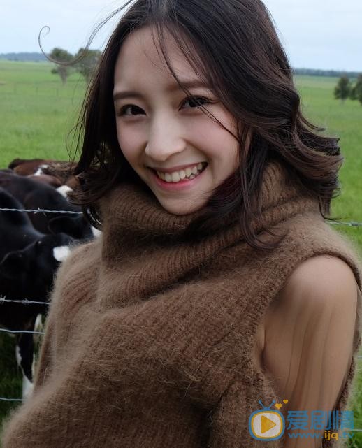 程慕轩街拍写真 程慕轩高清写真_程慕轩高清剧照