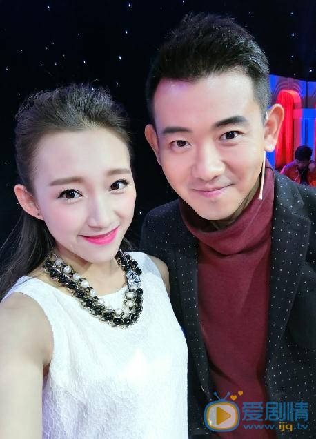 程慕轩与人合照 程慕轩高清写真_程慕轩高清剧照