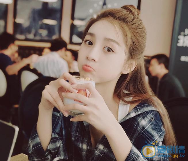 潘蕾亦可爱写真 潘蕾亦高清写真_潘蕾亦高清剧照
