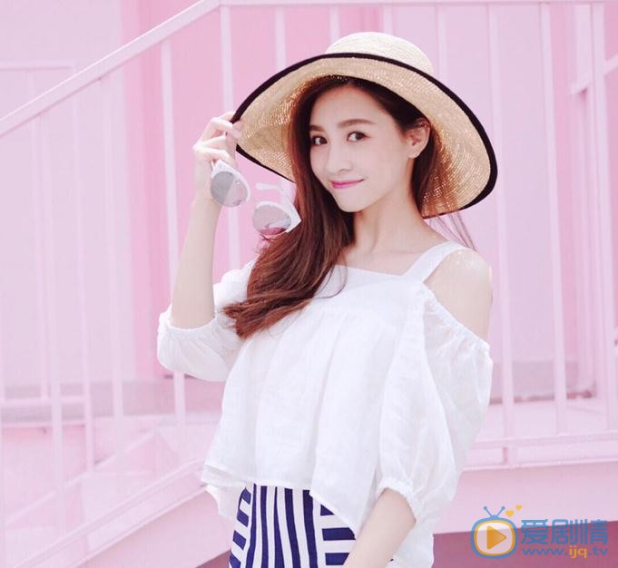 潘蕾亦粉色写真 潘蕾亦高清写真_潘蕾亦高清剧照