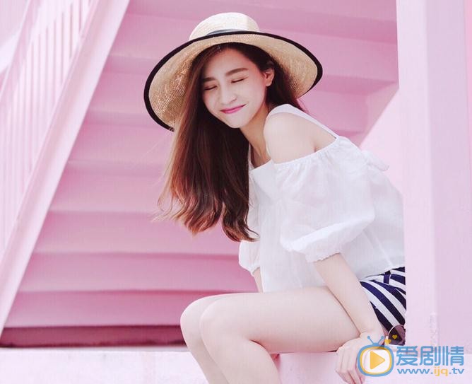 潘蕾亦粉色写真 潘蕾亦高清写真_潘蕾亦高清剧照