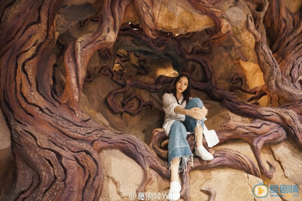 葛洧吟旅行写真 葛洧吟高清写真_葛洧吟高清剧照