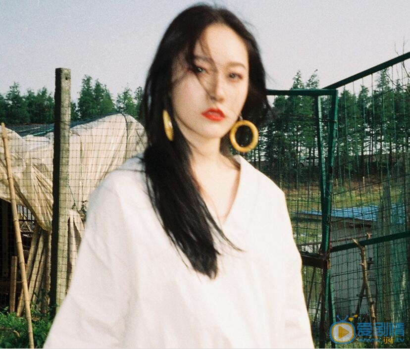 葛洧吟文艺写真 葛洧吟高清写真_葛洧吟高清剧照