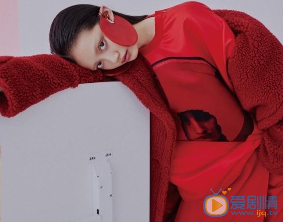 孙伊涵时尚杂志 孙伊涵高清写真_孙伊涵高清剧照