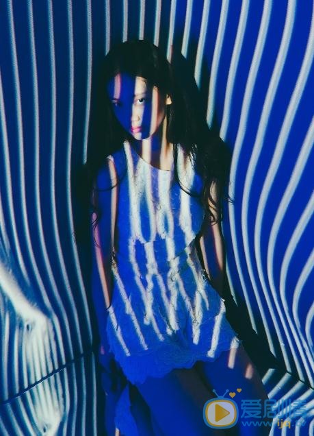 孙伊涵炫彩写真 孙伊涵高清写真_孙伊涵高清剧照