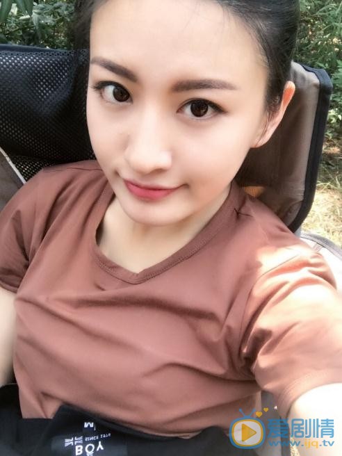 张芷然片场照 张芷然高清写真_张芷然高清剧照