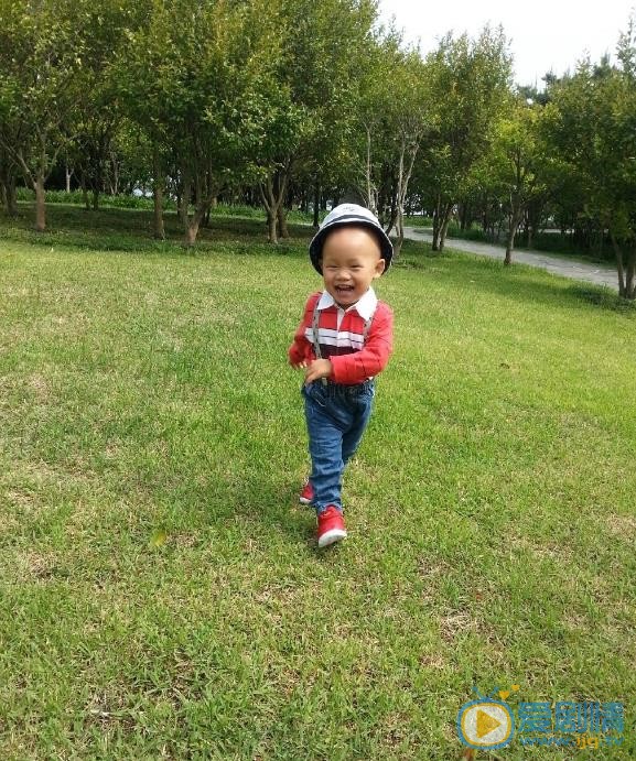 岳丽娜亲子照 岳丽娜高清写真_岳丽娜高清剧照