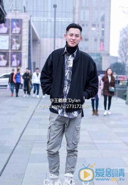 王鹤棣生活照 王鹤棣高清写真_王鹤棣高清剧照