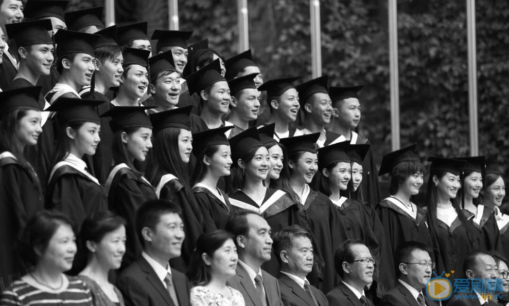 钱冬旎毕业照 钱冬旎高清写真_钱冬旎高清剧照