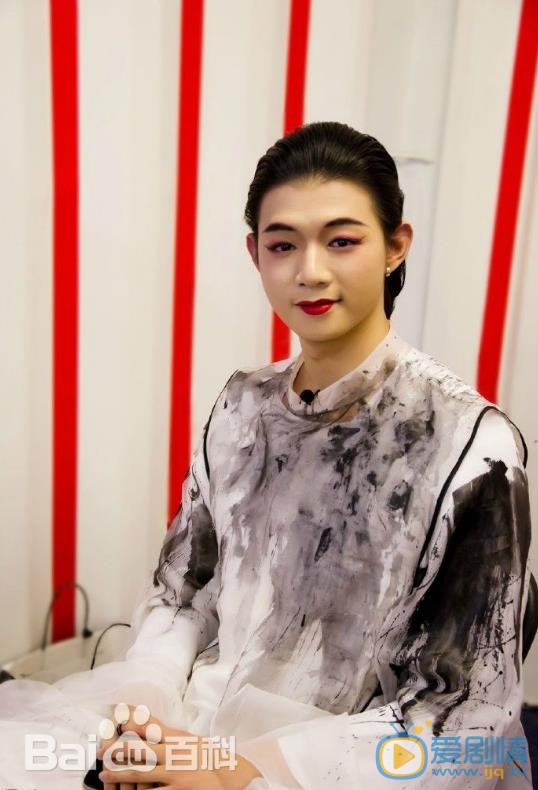 霍尊反串戏妆照 霍尊高清写真_霍尊高清剧照