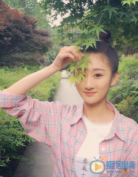 尹淇生活照 尹淇高清写真_尹淇高清剧照