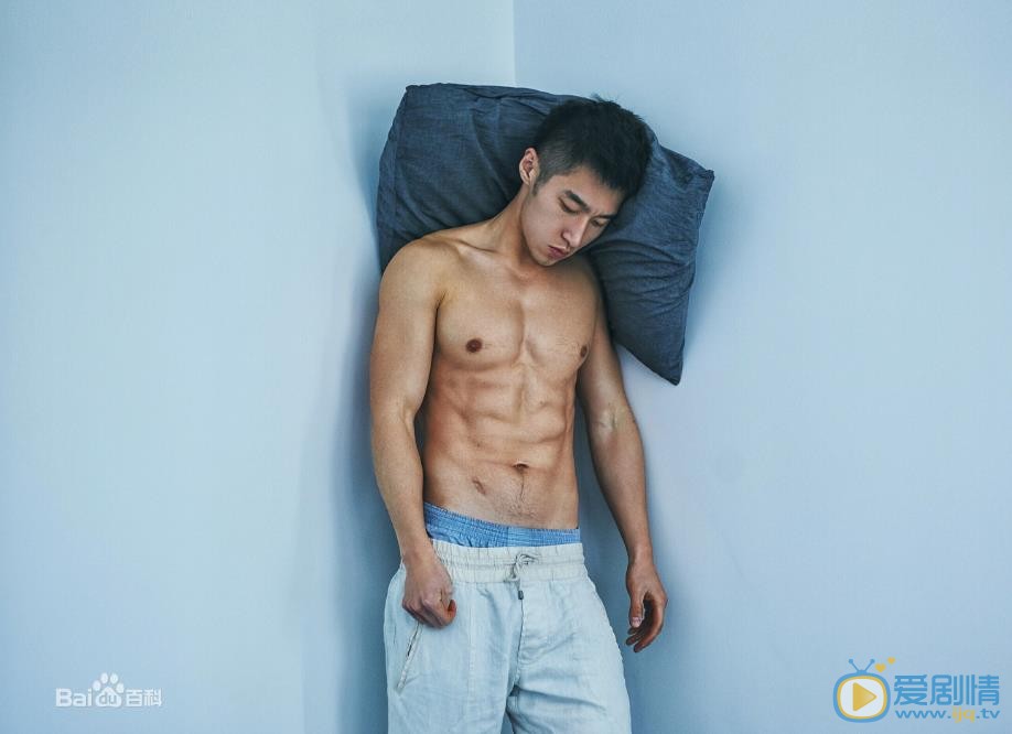 袁福福肌肉大片 袁福福高清写真_袁福福高清剧照