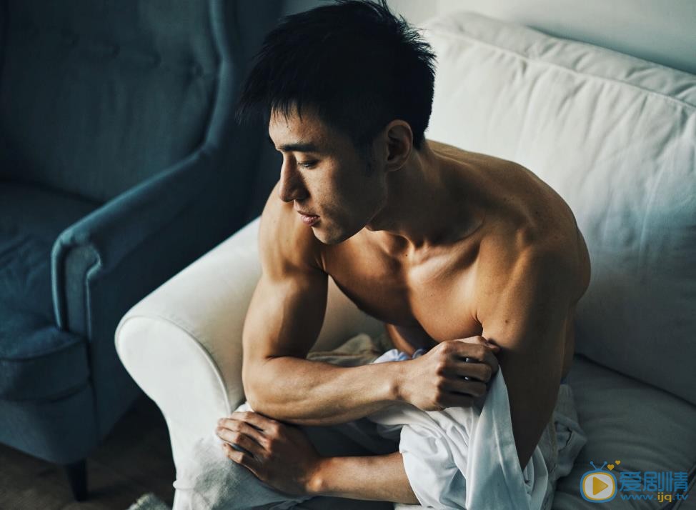 袁福福肌肉大片 袁福福高清写真_袁福福高清剧照