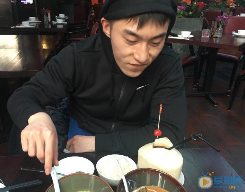 袁福福生活照 袁福福高清写真_袁福福高清剧照