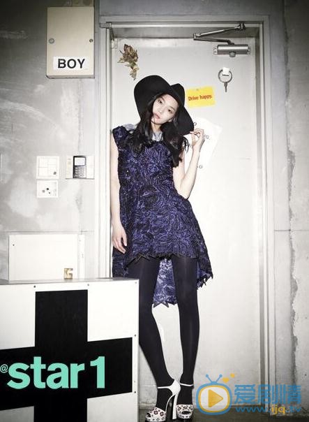 申敏儿时尚杂志 申敏儿高清写真_申敏儿高清剧照