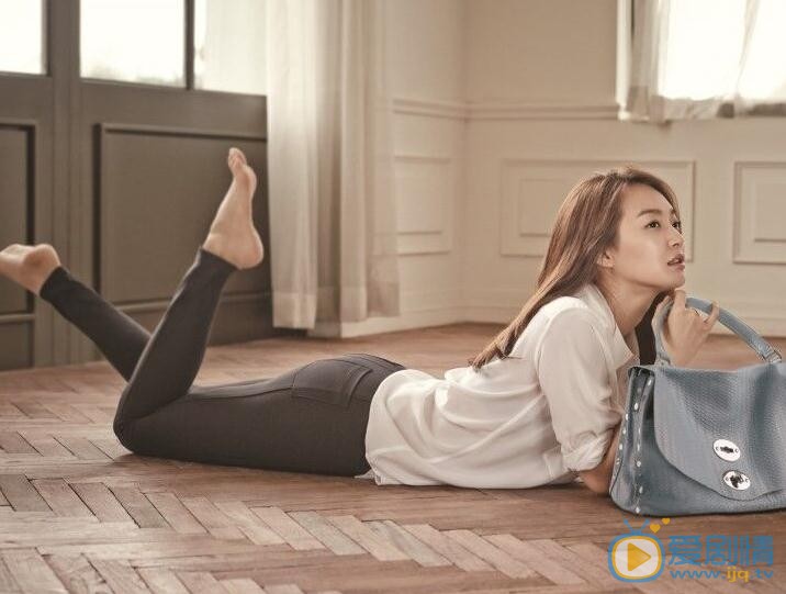 申敏儿时尚杂志 申敏儿高清写真_申敏儿高清剧照