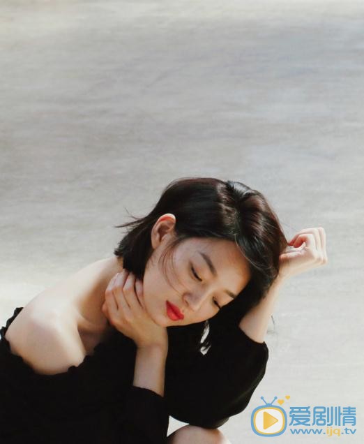 申敏儿时尚杂志 申敏儿高清写真_申敏儿高清剧照
