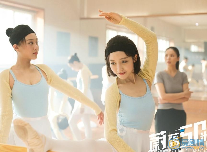 刘李优优《蔚蓝50米》剧照 刘李优优高清写真_刘李优优高清剧照
