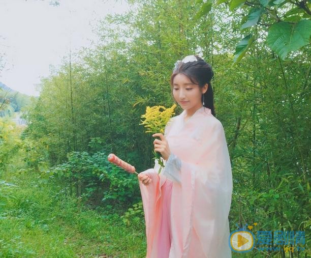 刘李优优片场照 刘李优优高清写真_刘李优优高清剧照