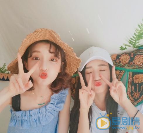 刘李优优闺蜜写真 刘李优优高清写真_刘李优优高清剧照