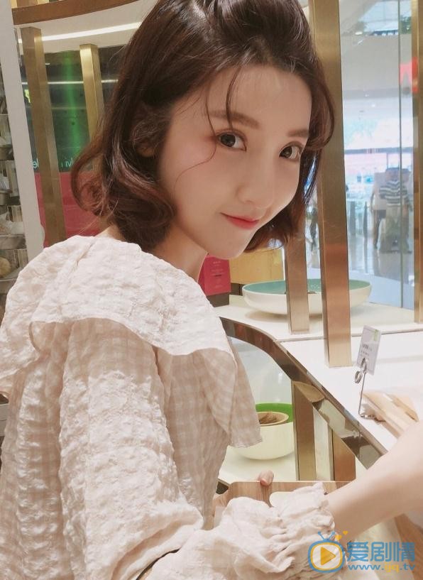 刘李优优生活照 刘李优优高清写真_刘李优优高清剧照