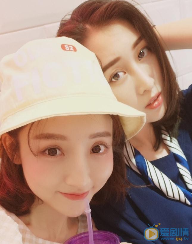刘李优优与人合照 刘李优优高清写真_刘李优优高清剧照