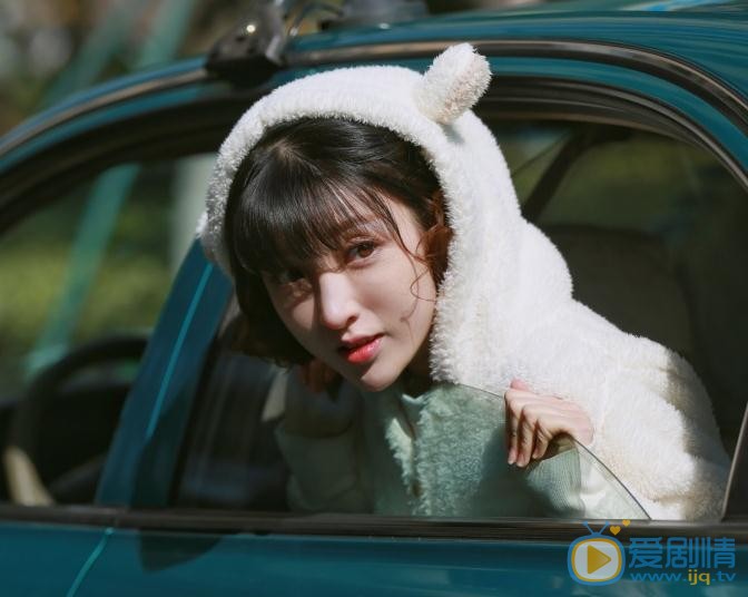 刘李优优街拍写真 刘李优优高清写真_刘李优优高清剧照