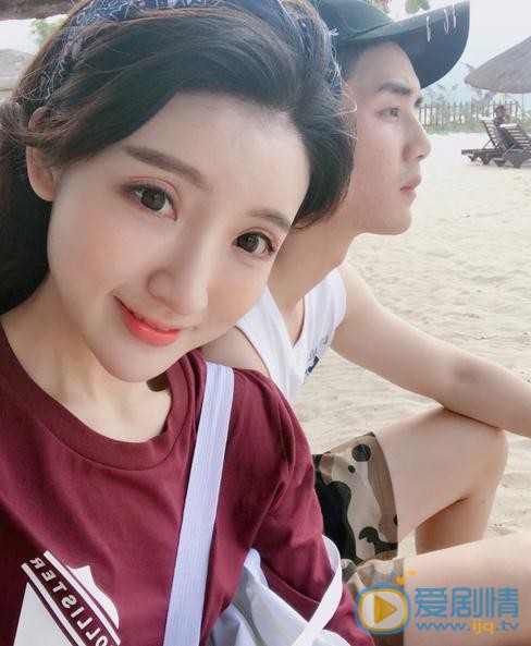 刘李优优与人合照 刘李优优高清写真_刘李优优高清剧照