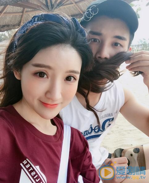 刘李优优与人合照 刘李优优高清写真_刘李优优高清剧照