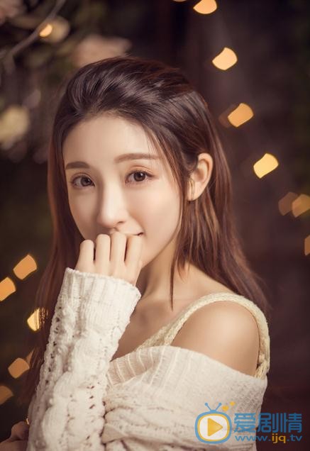 刘李优优美如画写真 刘李优优高清写真_刘李优优高清剧照
