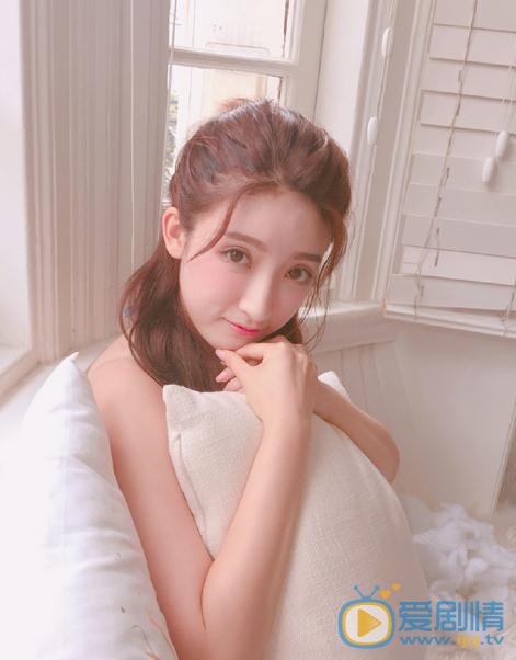 刘李优优日系写真 刘李优优高清写真_刘李优优高清剧照
