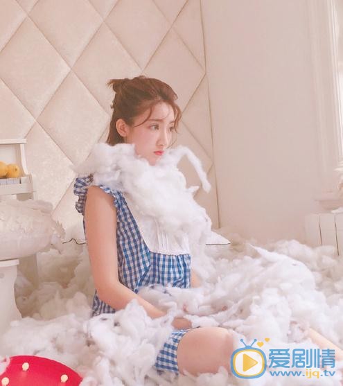 刘李优优日系写真 刘李优优高清写真_刘李优优高清剧照