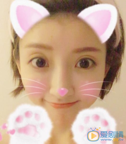 刘李优优可爱卖萌照 刘李优优高清写真_刘李优优高清剧照