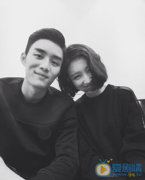 刘李优优与人合照 刘李优优高清写真_刘李优优高清剧照