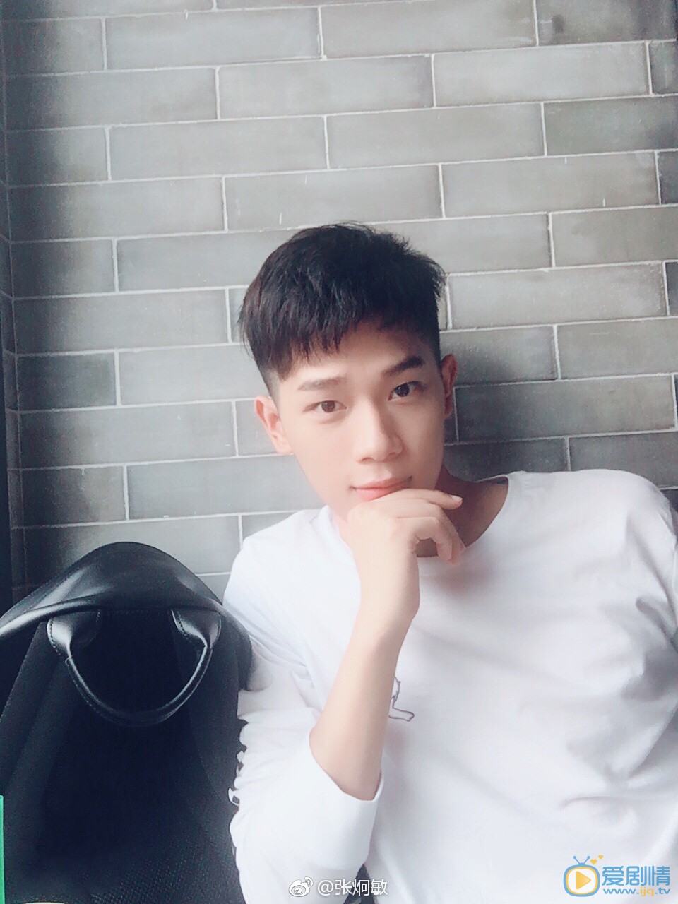 张炯敏白衣少年写真 张炯敏高清写真_张炯敏高清剧照