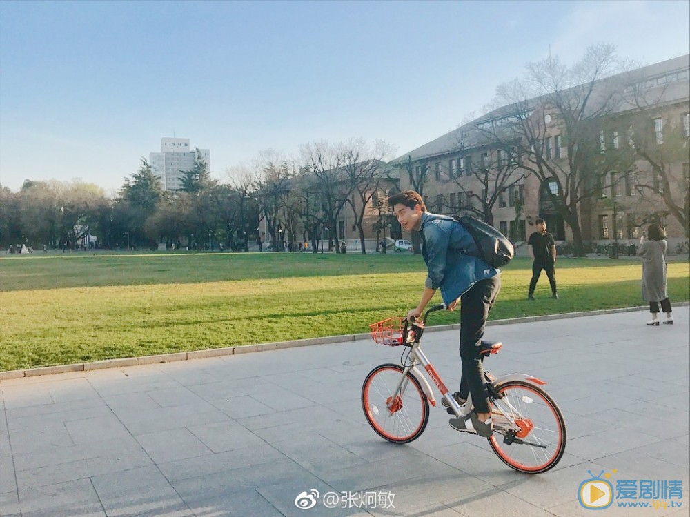 张炯敏街拍写真 张炯敏高清写真_张炯敏高清剧照