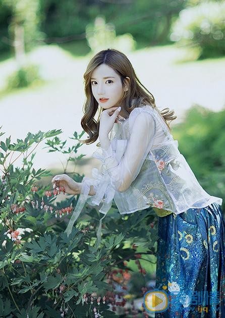 艾西夏日写真 艾西高清写真_艾西高清剧照